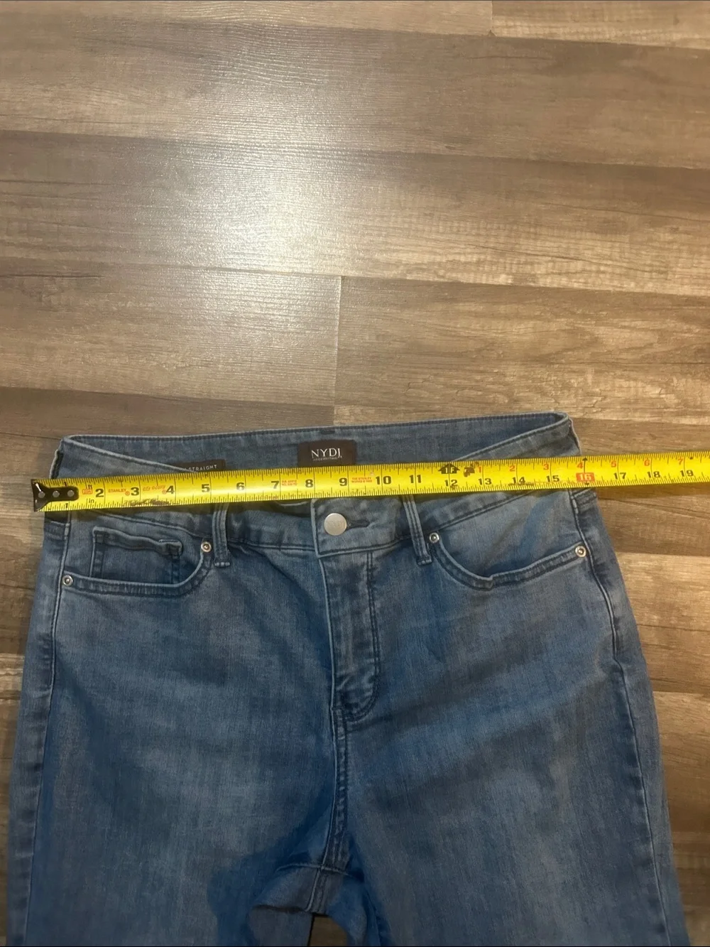 NYDJ Classic Medium Wash Women's Straight Crop Jeans Size 10 - Picture 3 of 7